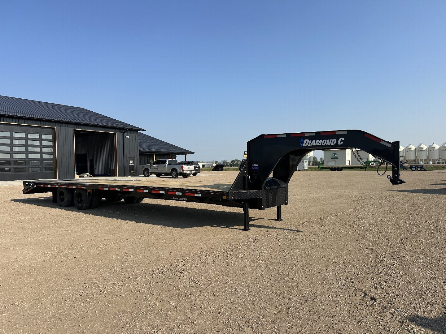 New 2025 Diamond C Trailers FMAX212 2.0 Flatbed Trailer