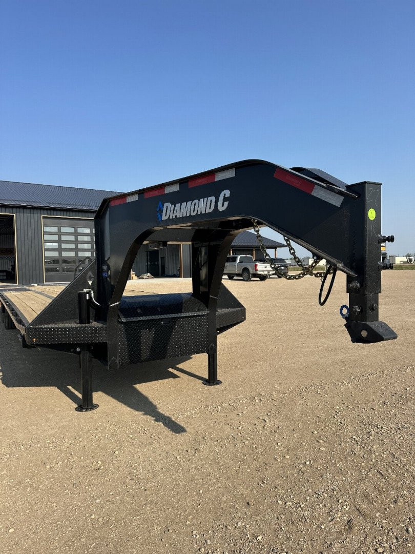 New 2025 Diamond C Trailers FMAX212 2.0 Flatbed Trailer