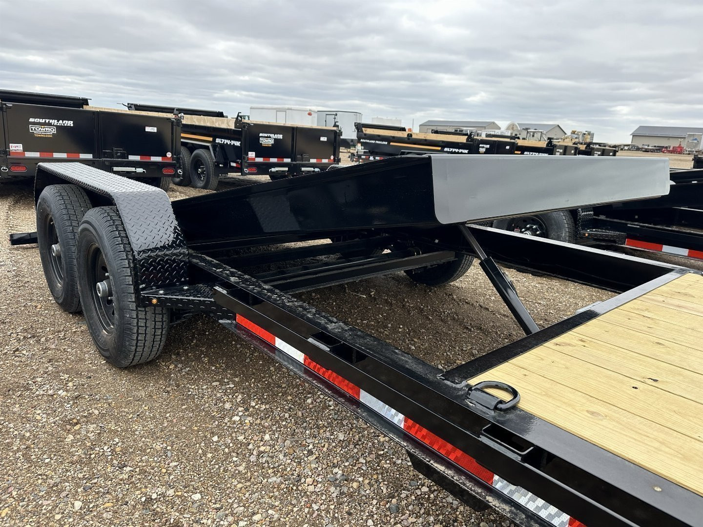 New 2025 Base Line HTL207 Tilt Trailer