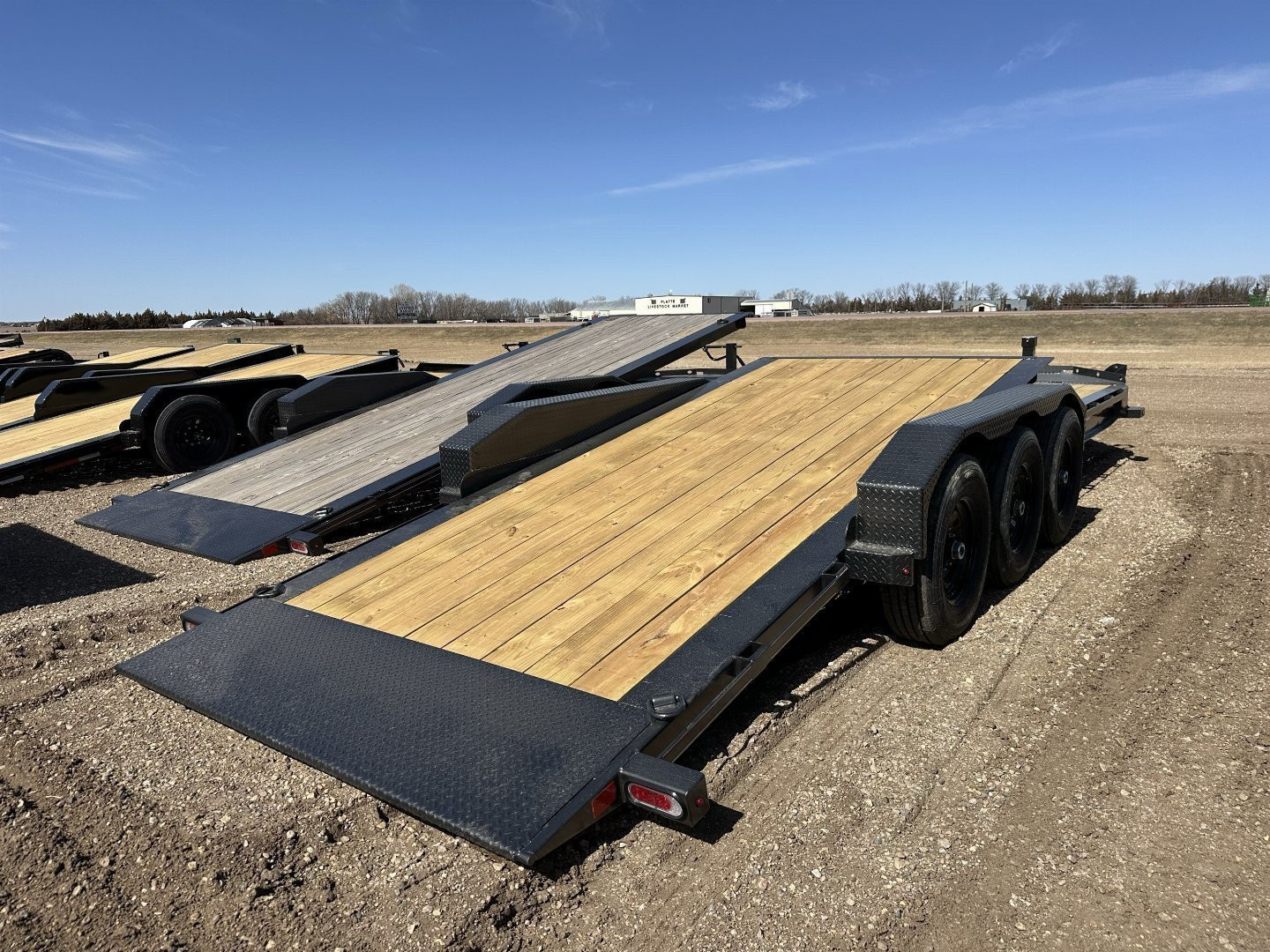 New 2025 Diamond C Trailers HDT307 Tilt Trailer