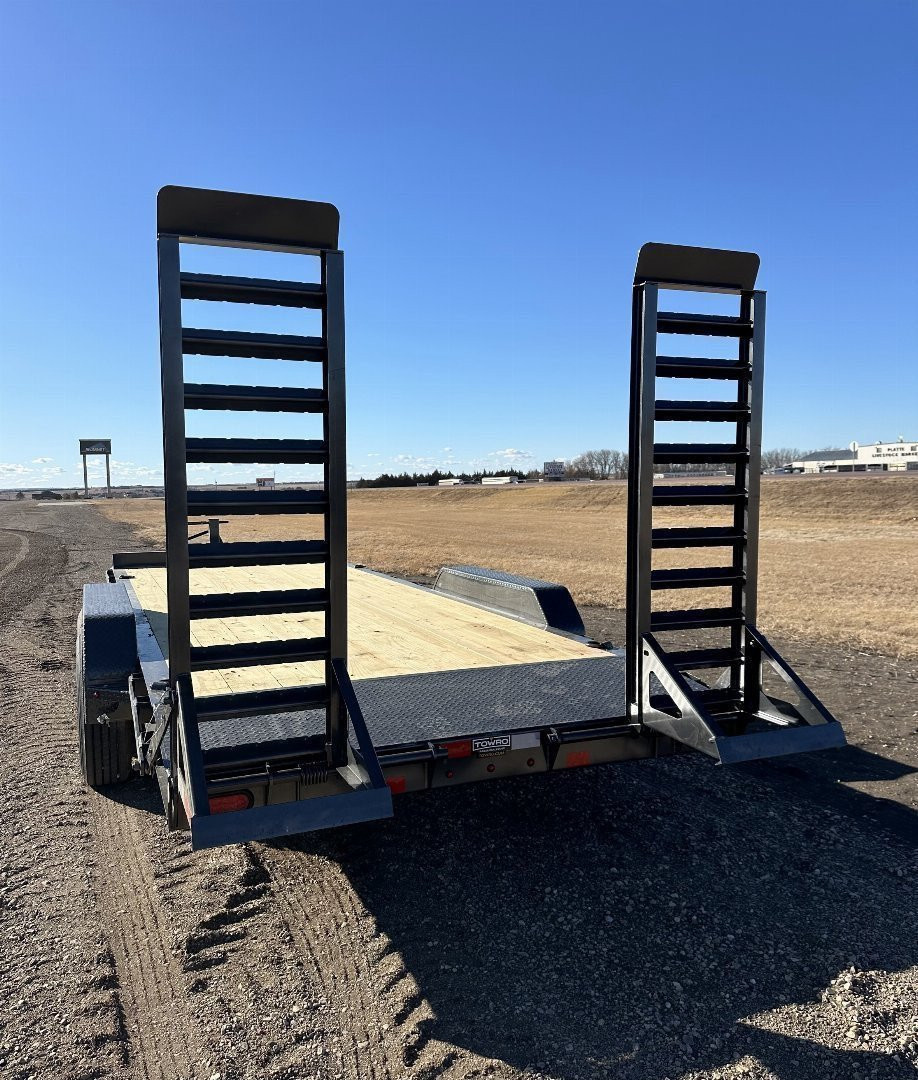 New 2025 Base Line HEQ208 Equipment Trailer