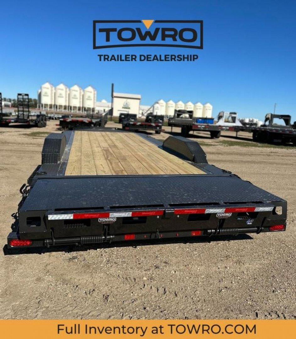 New 2024 Diamond C Trailers LPX208 Equipment Trailer