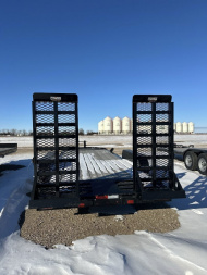 New 2024 Diamond C Trailers LPX207 Equipment Trailer
