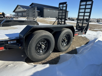 New 2024 Diamond C Trailers LPX207 Equipment Trailer