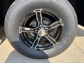 New 2025 United Trailers UJ-714TA35-8.5 Cargo / Enclosed Trailer