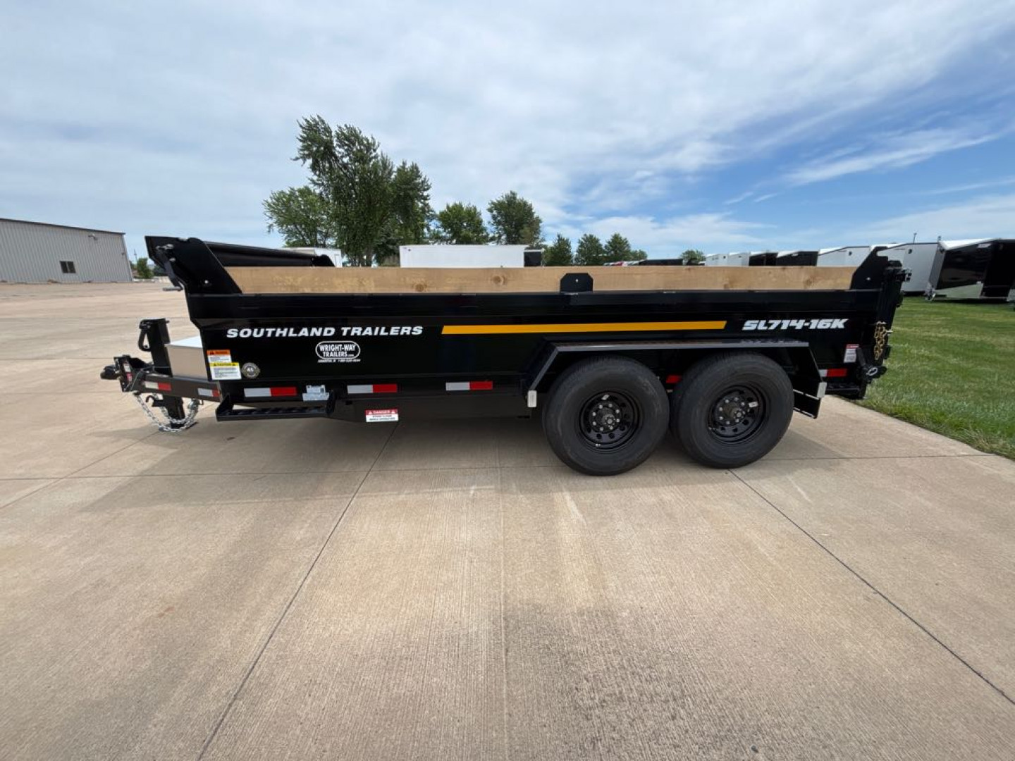 New 2026 SOUTHLAND TRAILER CORP. SL714-16K Dump Trailer