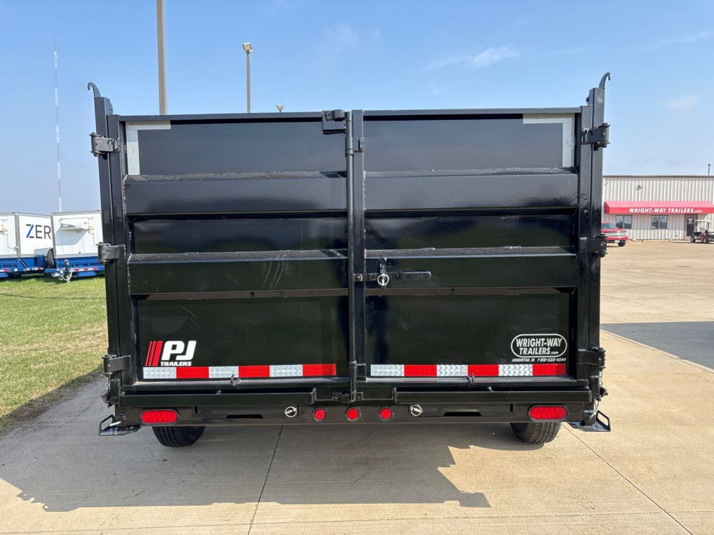 New 2025 PJ Trailers D7C1472BSSK-SWO4 Dump Trailer