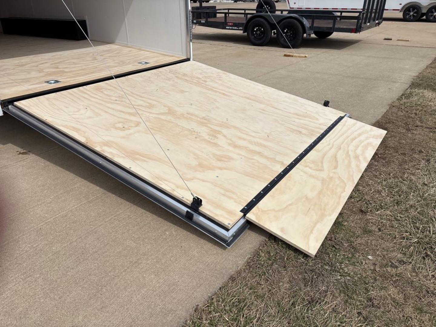 New 2025 United Trailers CLA-8.528TA52 Car / Racing Trailer