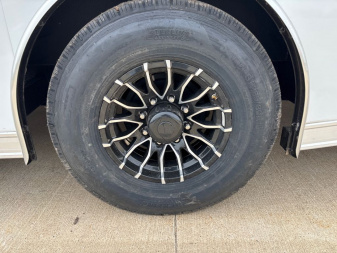 New 2025 United Trailers CLA-8.528TA52 Car / Racing Trailer