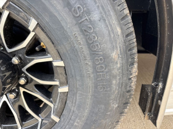 New 2025 United Trailers CLA-8.528TA52 Car / Racing Trailer