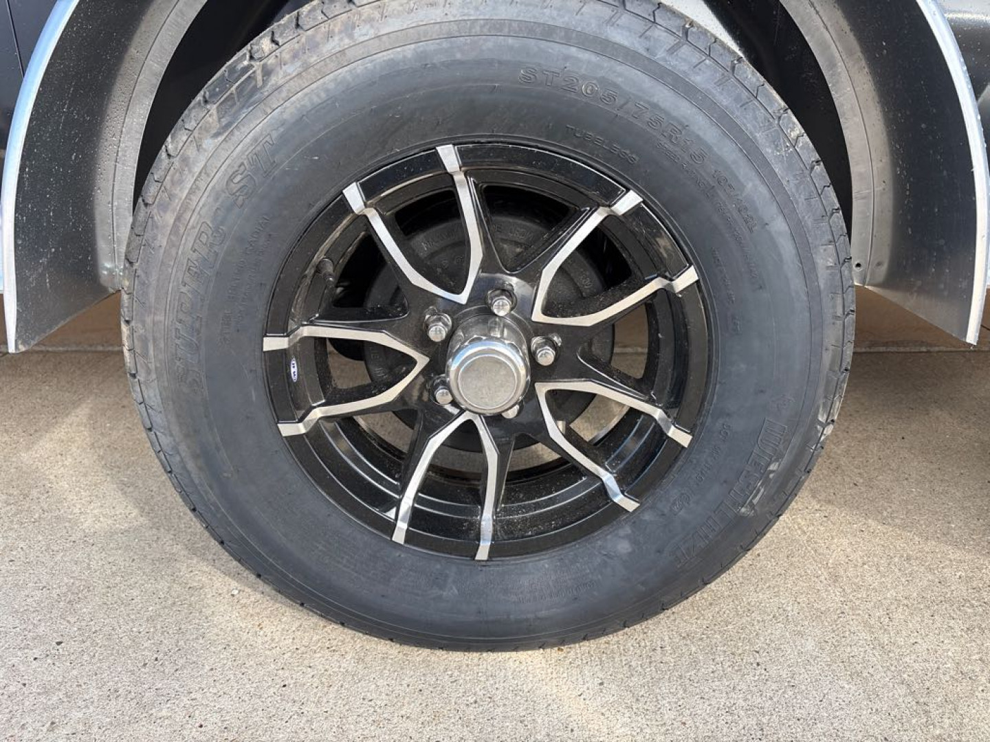 New 2025 United Trailers UJ-714TA35-8.5 Cargo / Enclosed Trailer