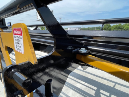 New 2025 MAY 36' ROUND BALE HAY DUMP TRAILER, (2) 7000lb TANDEM AXLES ,(ON ORDER)