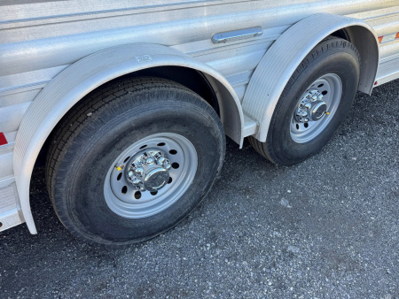 New 2026 Logan Coach 6 Horse Stockman Combo Horse Trailer