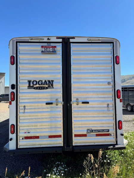 New 2026 Logan Coach 6 Horse Stockman Combo Horse Trailer
