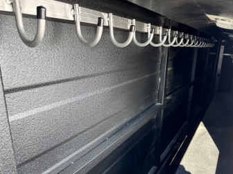 New 2025 Logan Coach 812 Bullseye 4H