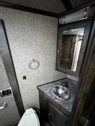 New 2025 Logan Coach 812 Bullseye 4H