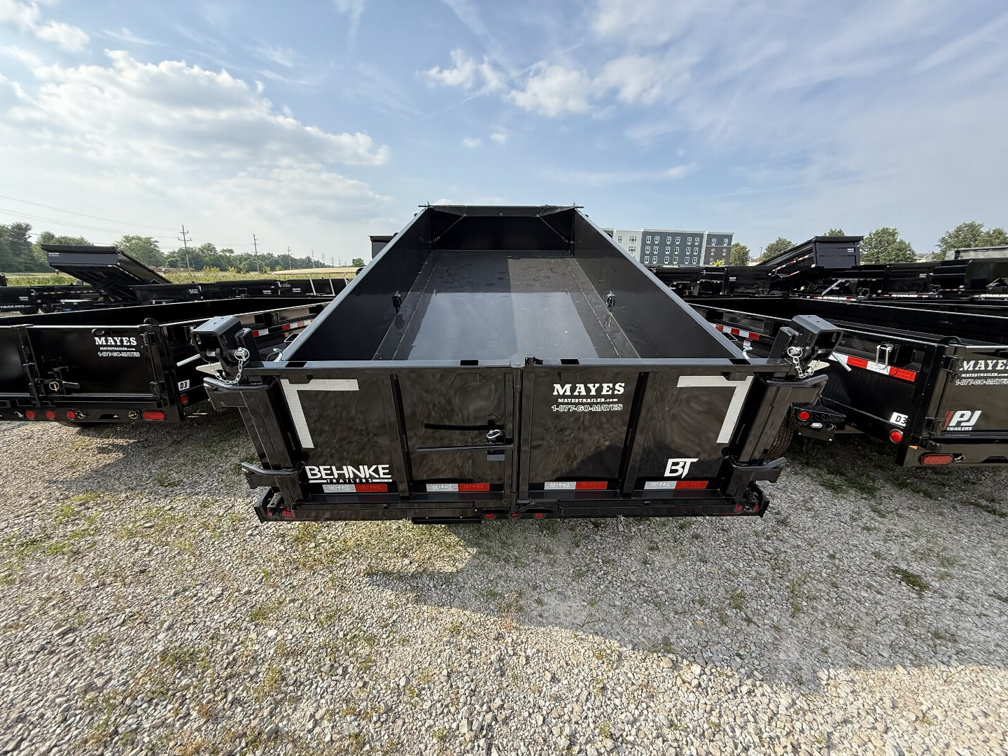 New 2026 BEHNKE ENTERPRISES LPD83X16E802 DUMP TRAILER 83X16 TA 24" SIDES (GVW:16000) BLACK