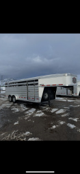New 2025 Logan Coach 20' Cattleman