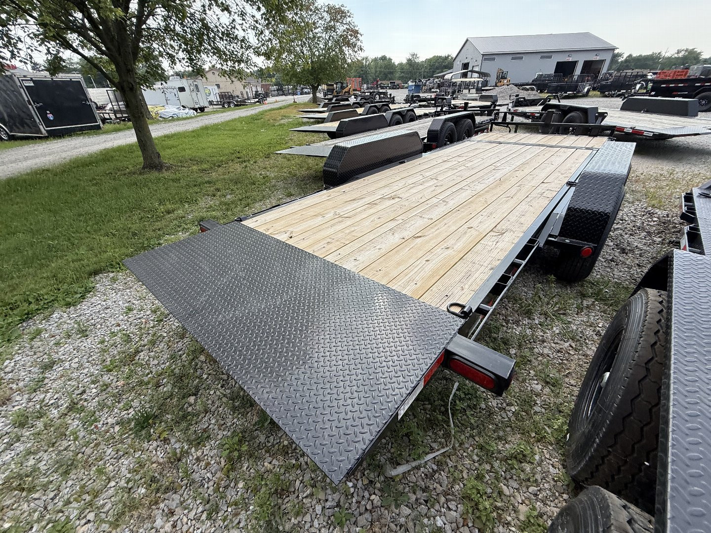 New 2026 PJ Trailer Tilt Trailer T6202 83X20 TA Partial Tilt (GVW:14000) BLACK