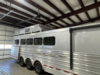 New DEMO PRICED 2024 Logan Coach 814 Select 5H Horse Trailer