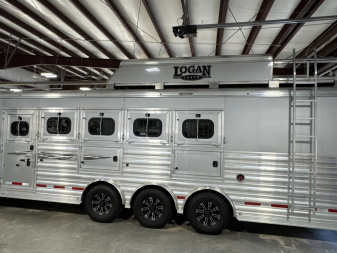 New DEMO PRICED 2024 Logan Coach 814 Select 5H Horse Trailer