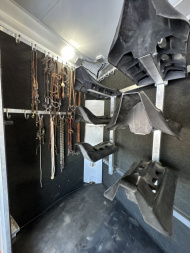 New DEMO PRICED 2024 Logan Coach 814 Select 5H Horse Trailer