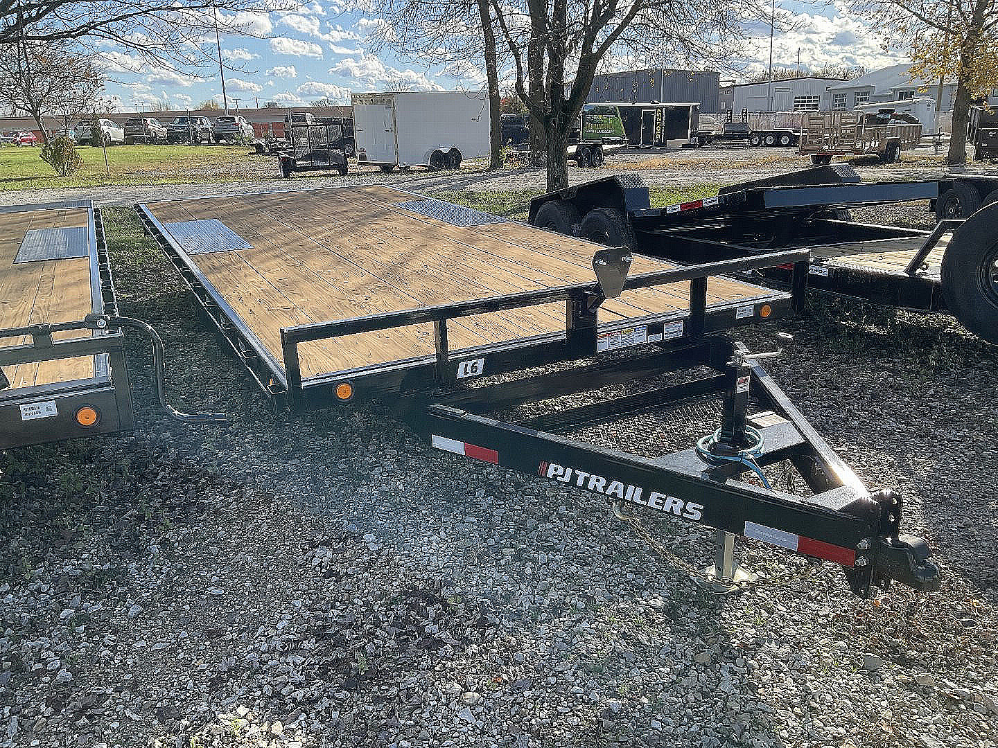 New 2024 PJ Trailers L6202 Deckover Trailer 102X20 TA STRAIGHT DECK (GVW:9900) SLIDE IN RAMPS