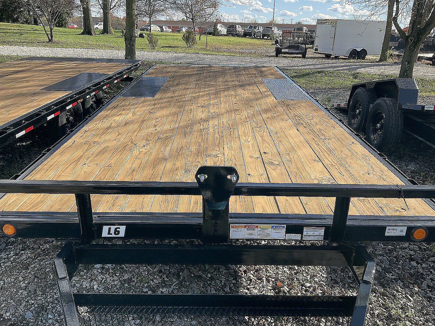 New 2024 PJ Trailers L6202 Deckover Trailer 102X20 TA STRAIGHT DECK (GVW:9900) SLIDE IN RAMPS