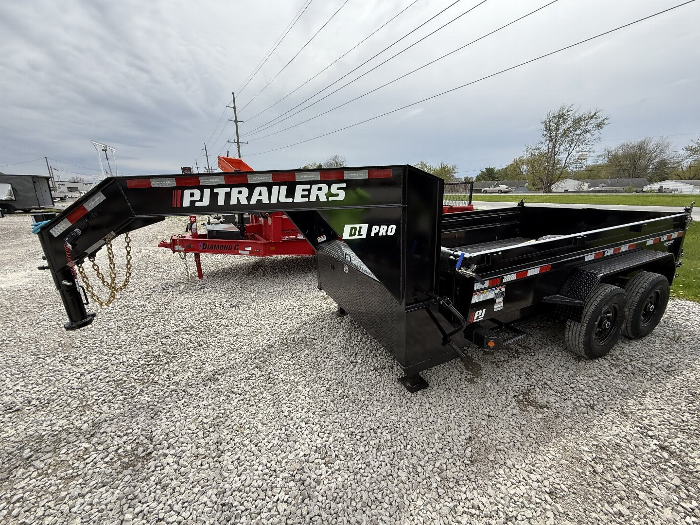 New 2025 PJ Trailers DL122 Dump Trailer 83X12 TA GOOSENECK (GVW:14000) BLACK