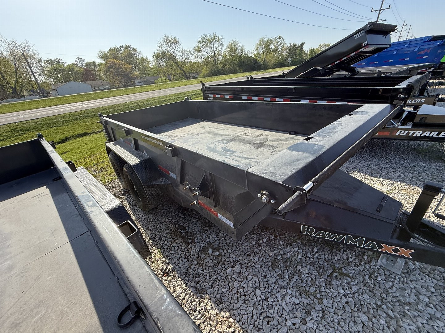 New 2025 RAWMAXX MDX12BP10K Dump Trailer 77x12 TA (GVW:10000) JET BLACK