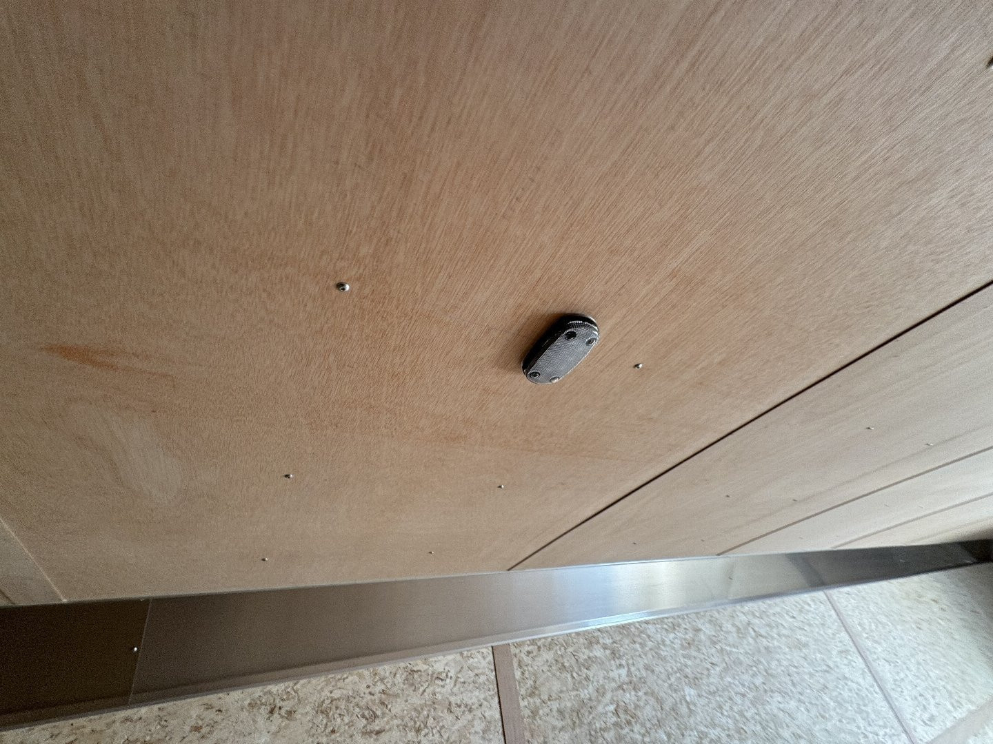 New 2025 WELLS CARGO MTG8538R5 Cargo / Enclosed Trailer 102X38 TA TRI AXLE GN(GVW:21000) WHITE