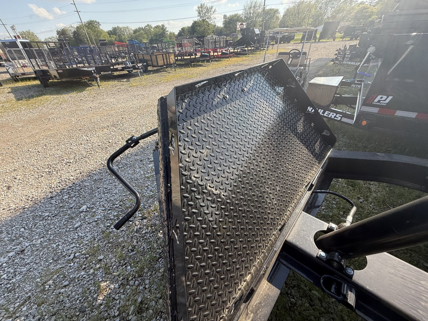 New 2026 PJ Trailers DT142 Dump Trailer 83X14 TA TELESCOPIC (GVW:14000) BLACK