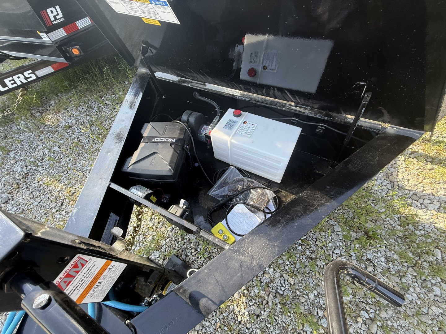 New 2026 PJ Trailers DT142 Dump Trailer 83X14 TA TELESCOPIC (GVW:14000) BLACK