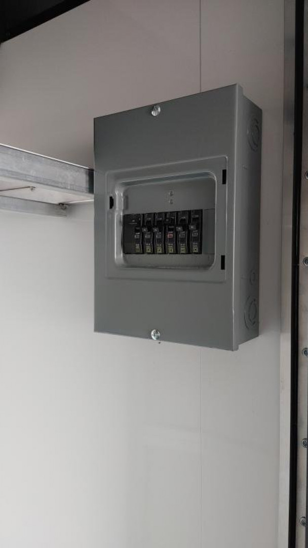 New 2022 United Trailers 10K Cargo / Enclosed Trailer