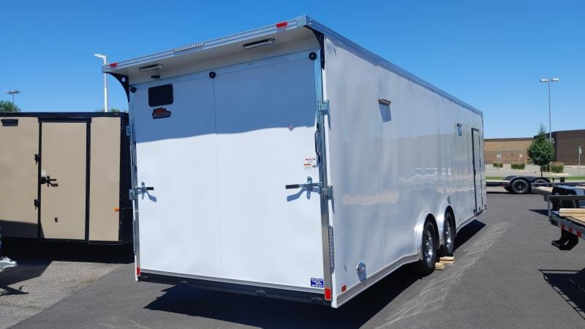 New 2022 United Trailers 10K Cargo / Enclosed Trailer