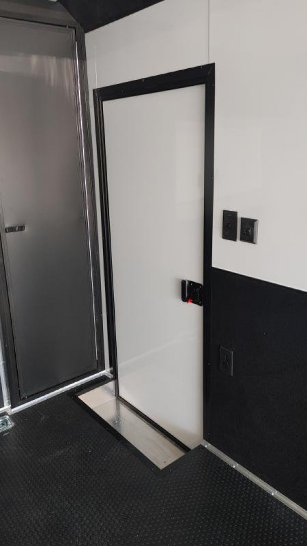 New 2022 United Trailers 10K Cargo / Enclosed Trailer