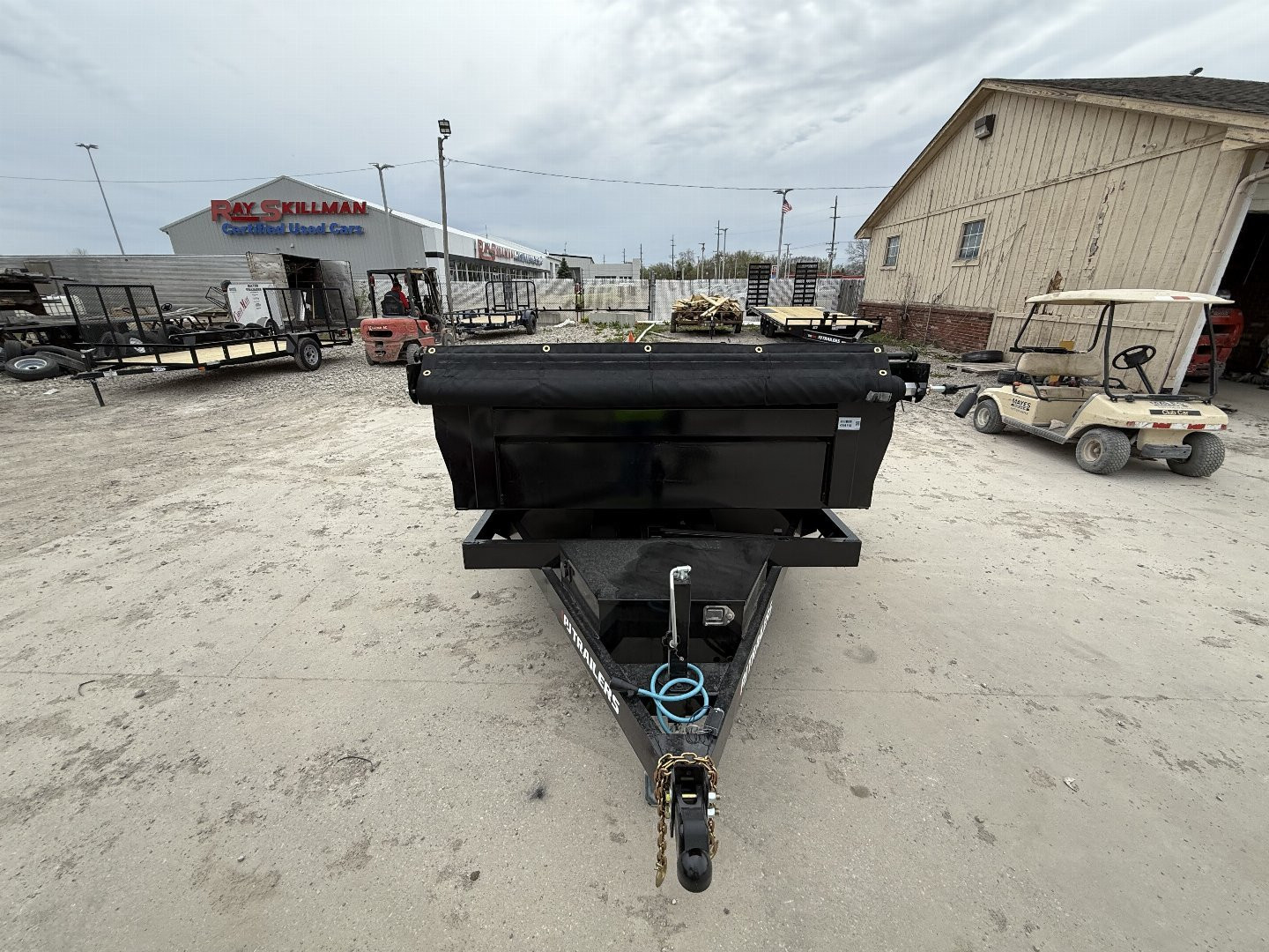 New 2025 PJ Trailers Dump Trailer 72X12 TA (GVW:9899)BLACK