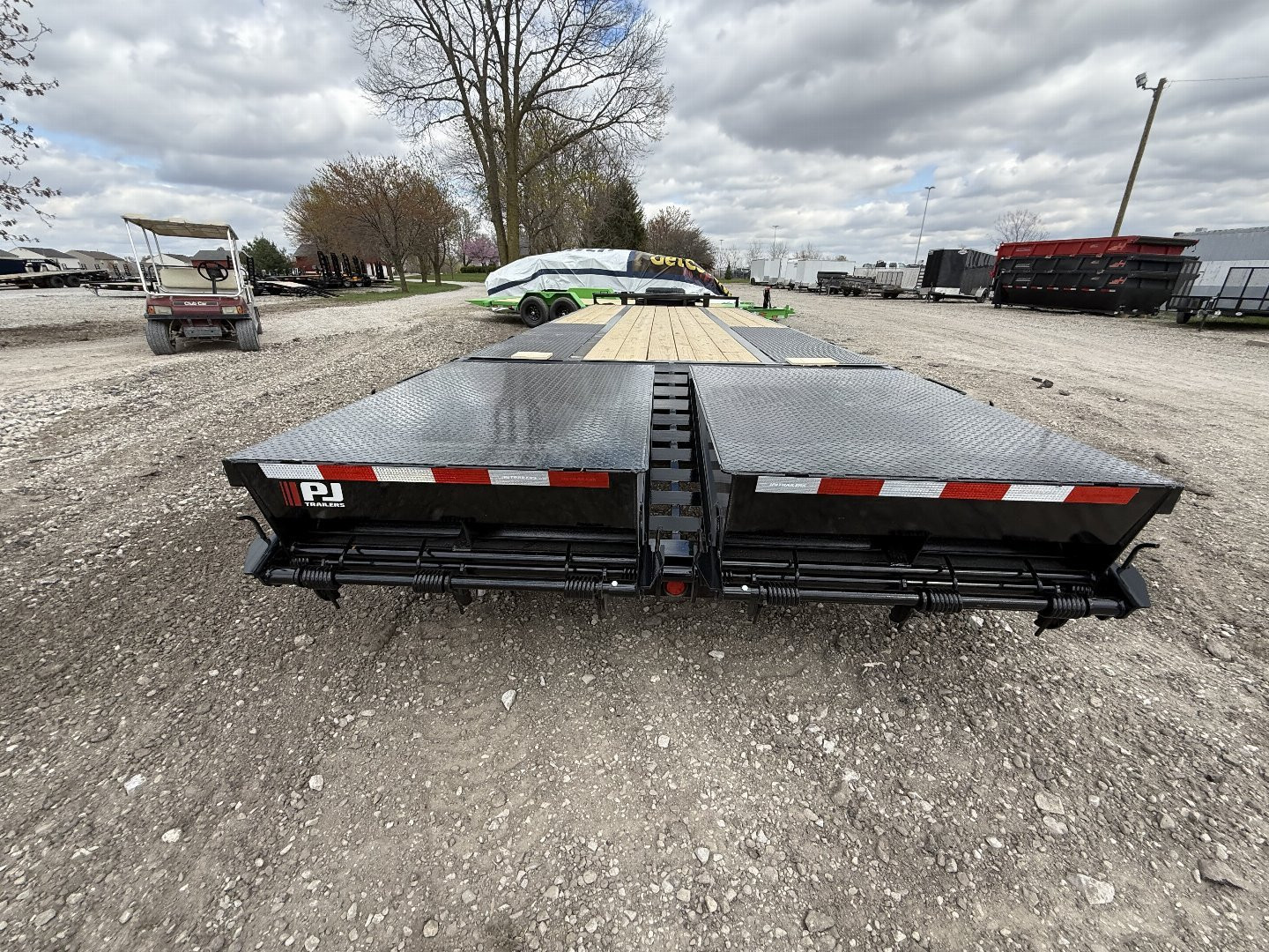 New 2025 PJ Trailers PL252 Deckover Trailer 102X25 TA PINTLE W/ DUALS (GVW:25000) BLACK