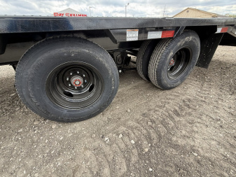 New 2025 PJ Trailers PL252 Deckover Trailer 102X25 TA PINTLE W/ DUALS (GVW:25000) BLACK