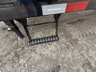 New 2025 PJ Trailers PL252 Deckover Trailer 102X25 TA PINTLE W/ DUALS (GVW:25000) BLACK