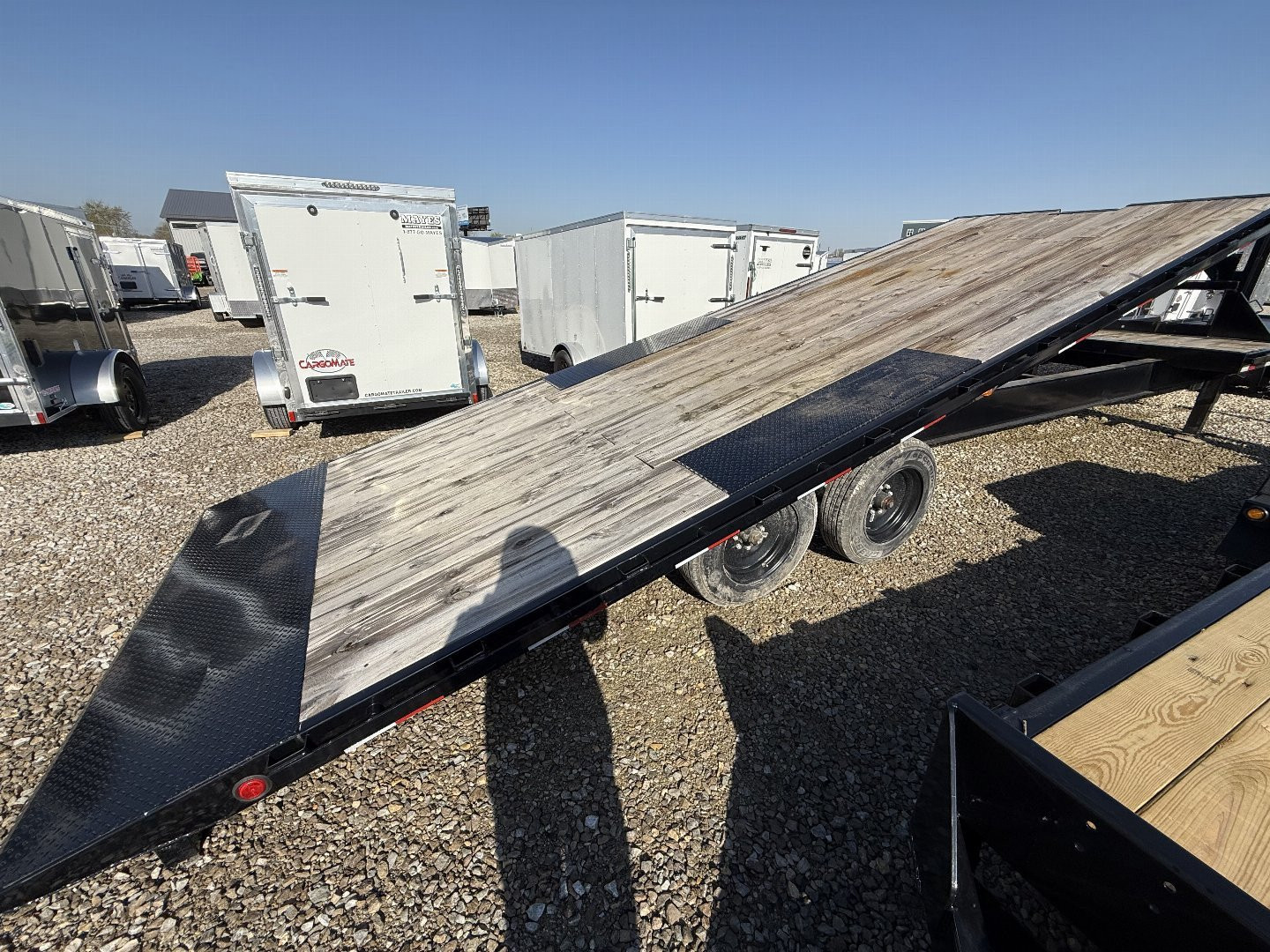 New 2023 PJ Trailers Deckover Trailer 102X28 TA GOOSENECK PARTIAL TILT (GVW:18000) BLACK
