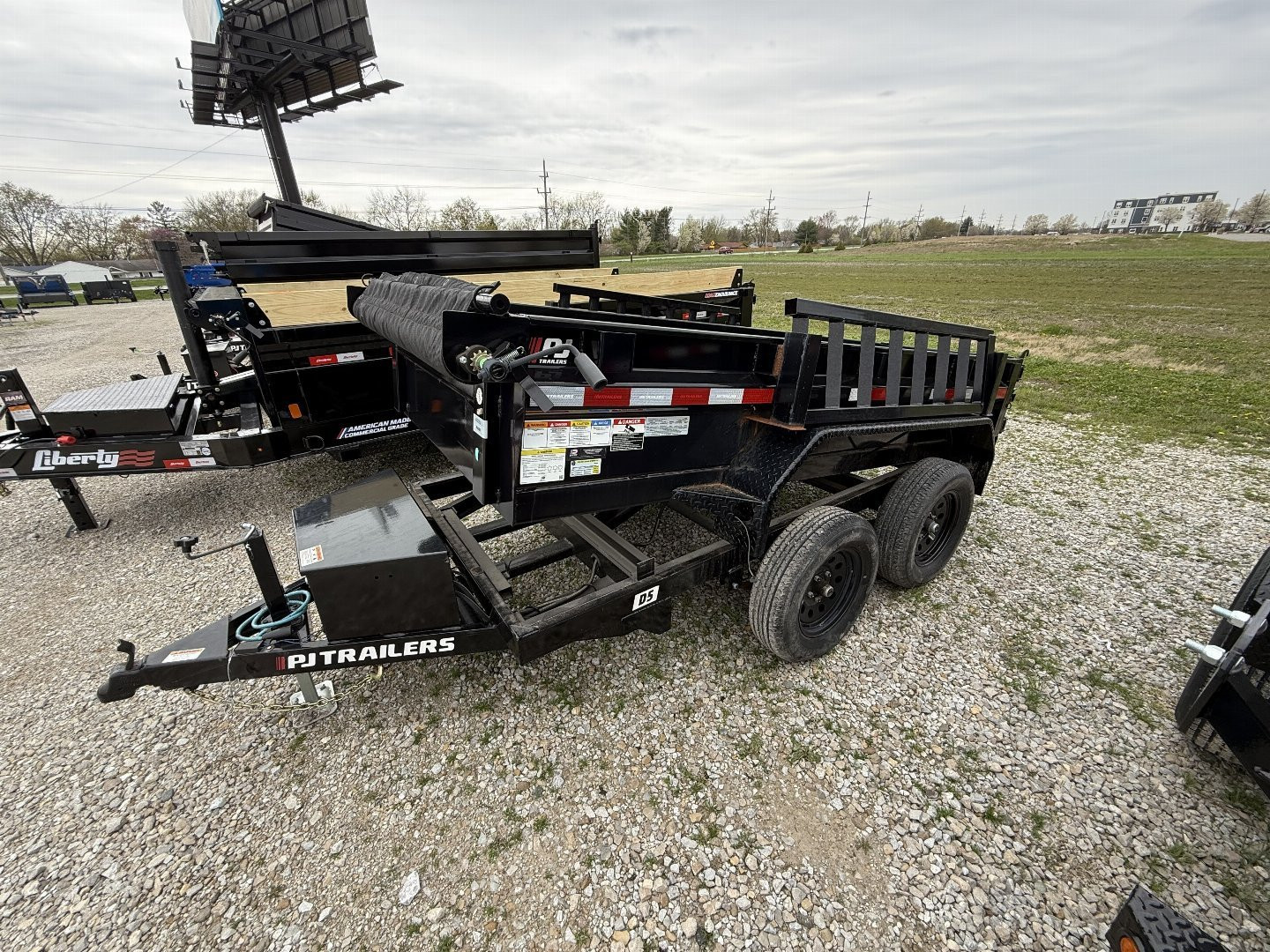 New 2023 PJ Trailers D5101 Dump Trailer 60X10 SA