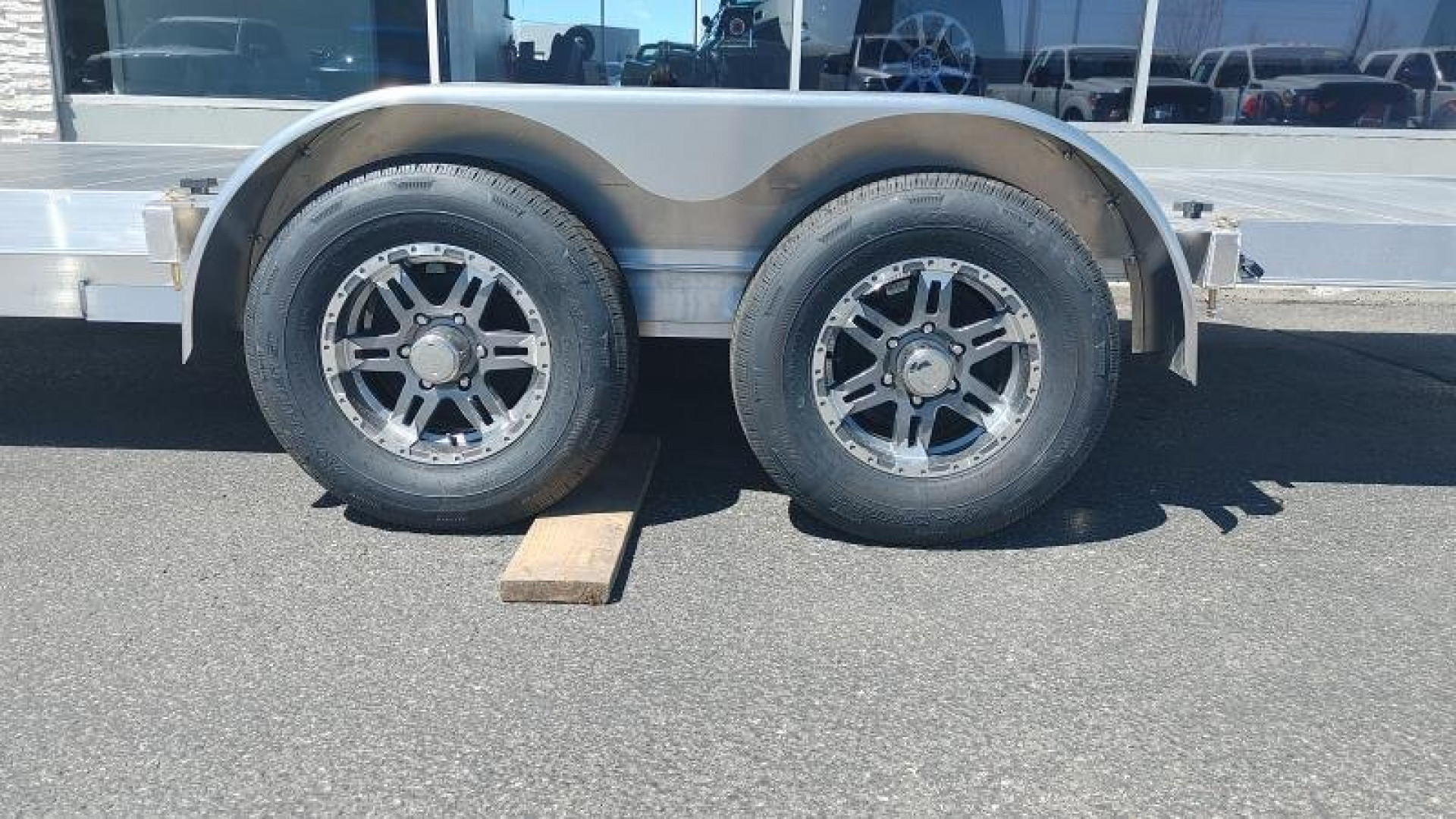 New 2022 ALCOM Tilt Deck 10K Car Hauler