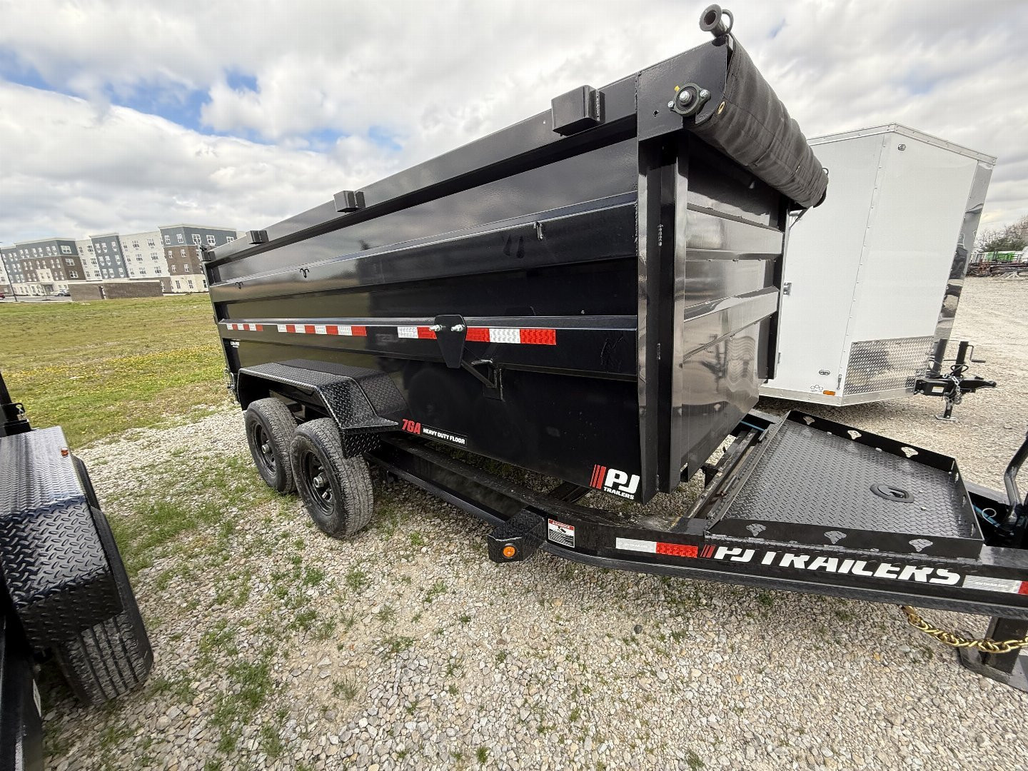 New 2025 PJ Trailers DM142 Dump Trailer 83X14 TA HIGH SIDES (GVW:14000) BLACK