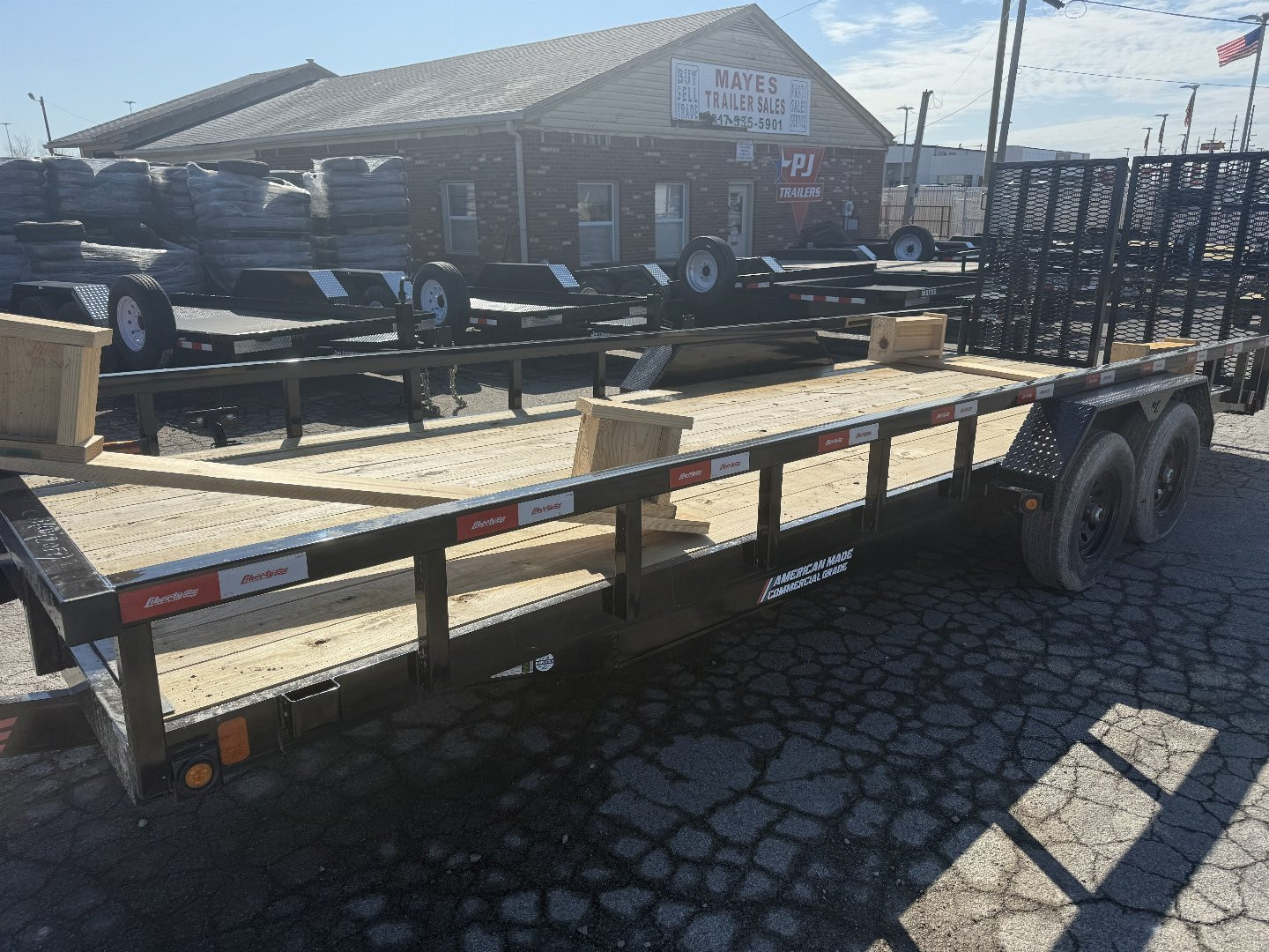 New 2025 Liberty LU10K83X20+2C5 Utility Trailer 83X22 TA (GVW:9990) MIDNIGHT BLACK