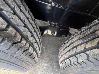 New 2025 PJ Trailers Deckover Trailer 102X18 TA STRAIGHT DECK (GVW:14000) BLACK SLIDE IN RAMPS