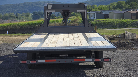 New 2025 Diamond C Trailers DET207 Deckover Tilt / 14.9k GVWR / 24'