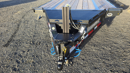 New 2025 Diamond C Trailers DET207 Deckover Tilt / 14.9k GVWR / 24'