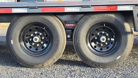 New 2025 Diamond C Trailers DET207 Deckover Tilt / 14.9k GVWR / 24'