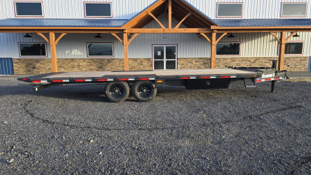New 2025 Diamond C Trailers DET207 Deckover Tilt / 14.9k GVWR / 24'